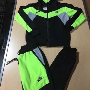 Women’s Nike Set Green/Black